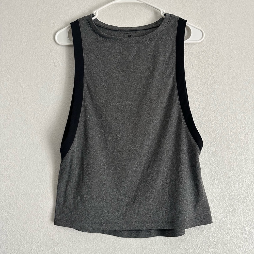 Bods.bodynits gray black muscle tank